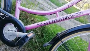 Ammaco classique ladies pink bicycle