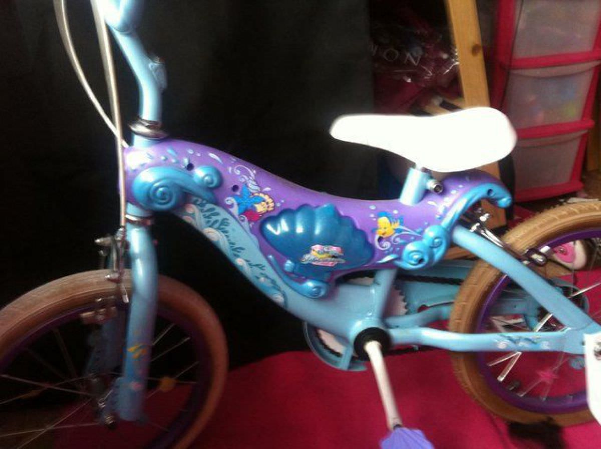 Girls Little mermaid bike