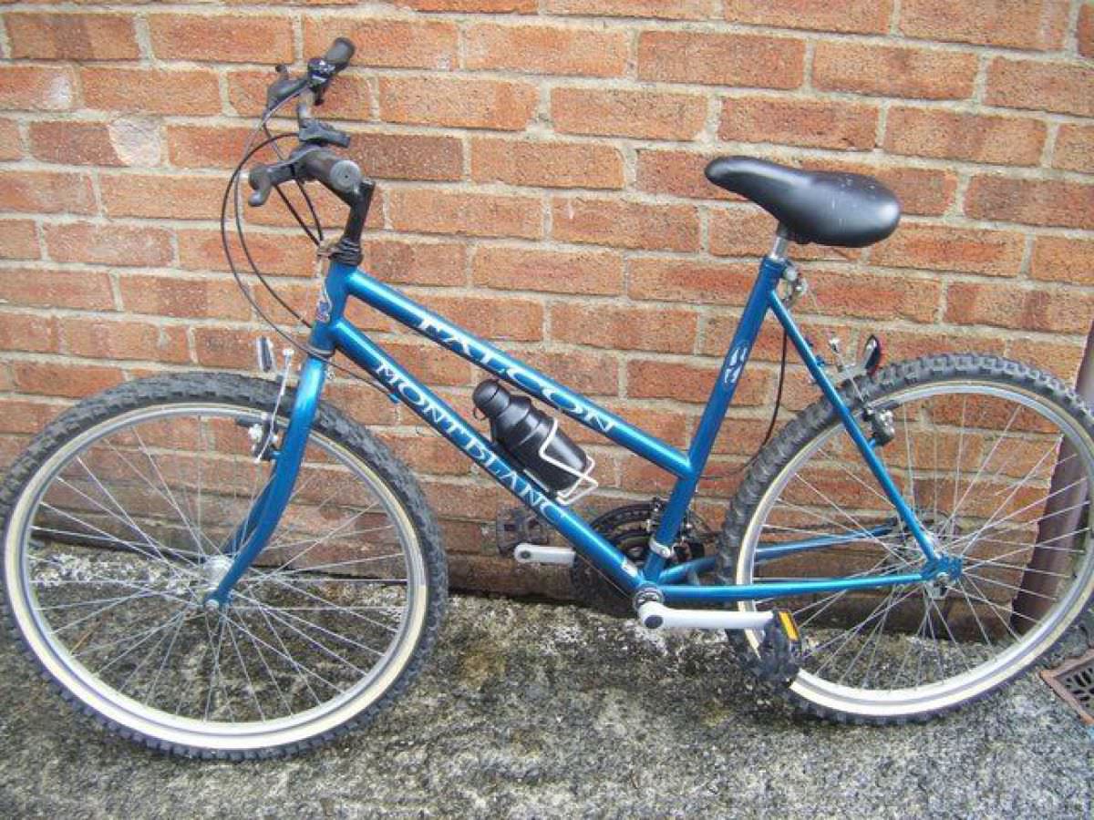 Ladies Bike / Bicycle Falcon MontBlanc