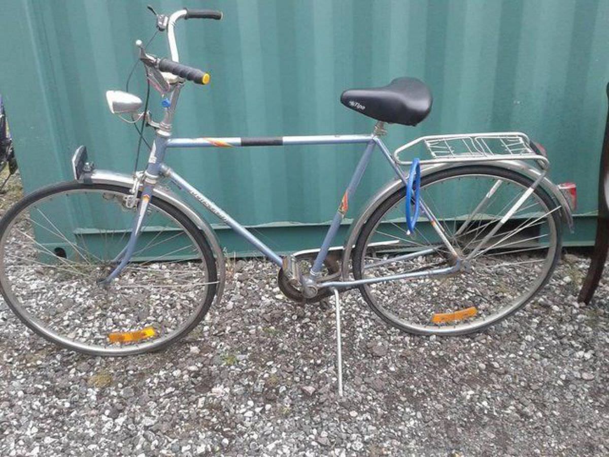 A vintage / retro Mustang gents bicycle