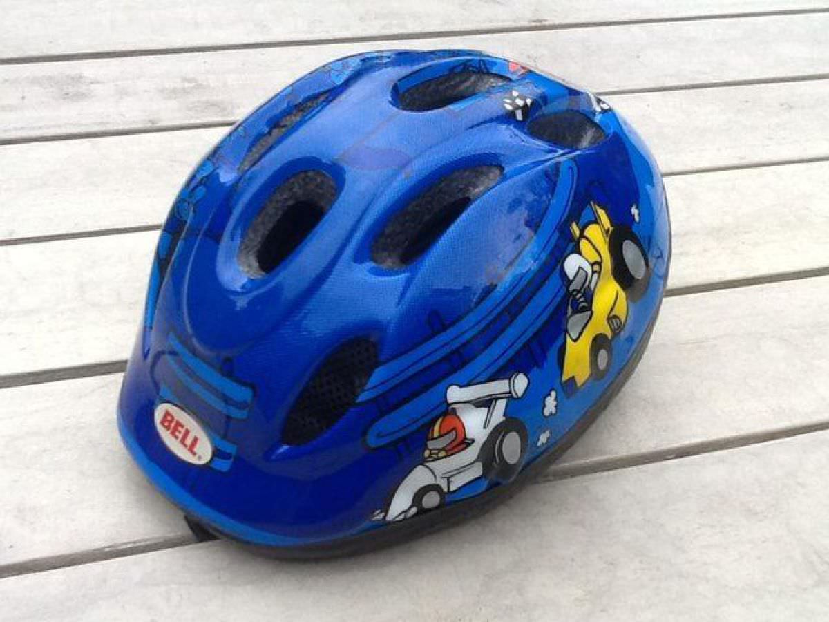 Boys Cycle/Bike Helmet, size XS/S, 48-54cm