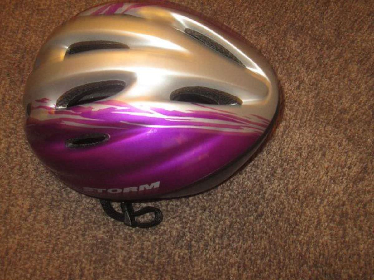 storm girls bike helmet new in box size 50-54cm
