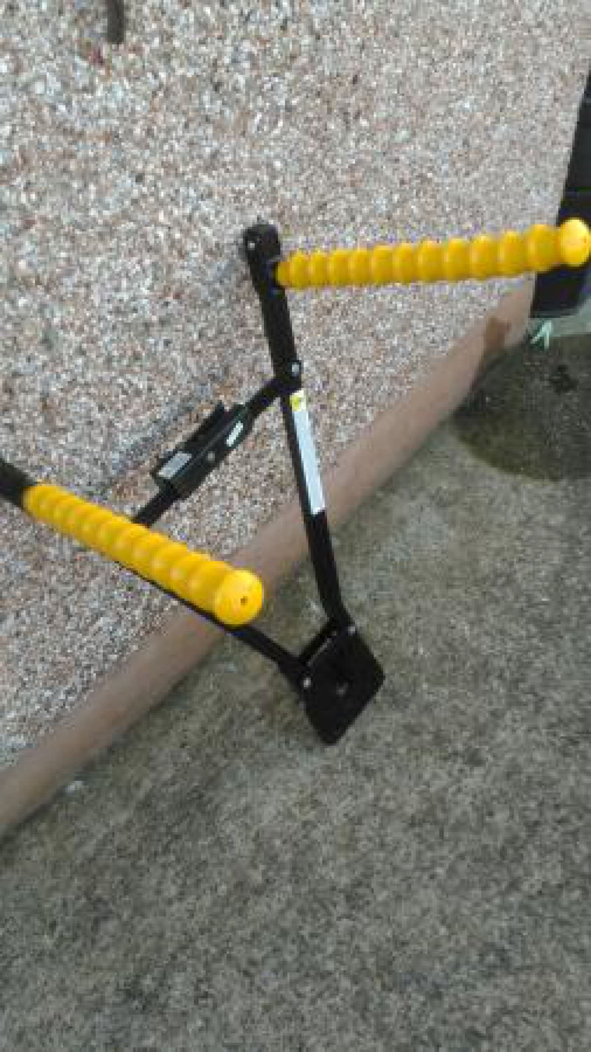 tow bar mounted bike rack