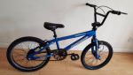 Apollo BMX Bike - 20 inch wheels. (Suit age: 8 to 16 years).