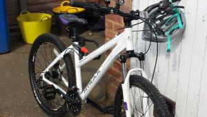 Ladies Raleigh Mountain Bike- As New Condition!!