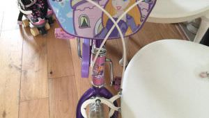 Princess bike with matching helmet, suit approx 5-8 years
