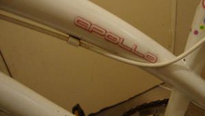 Apollo Tropic 24" Wheels girls bike