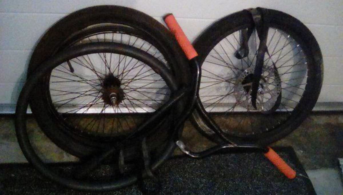 Bicycle wheels and tyres