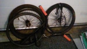 Bicycle wheels and tyres