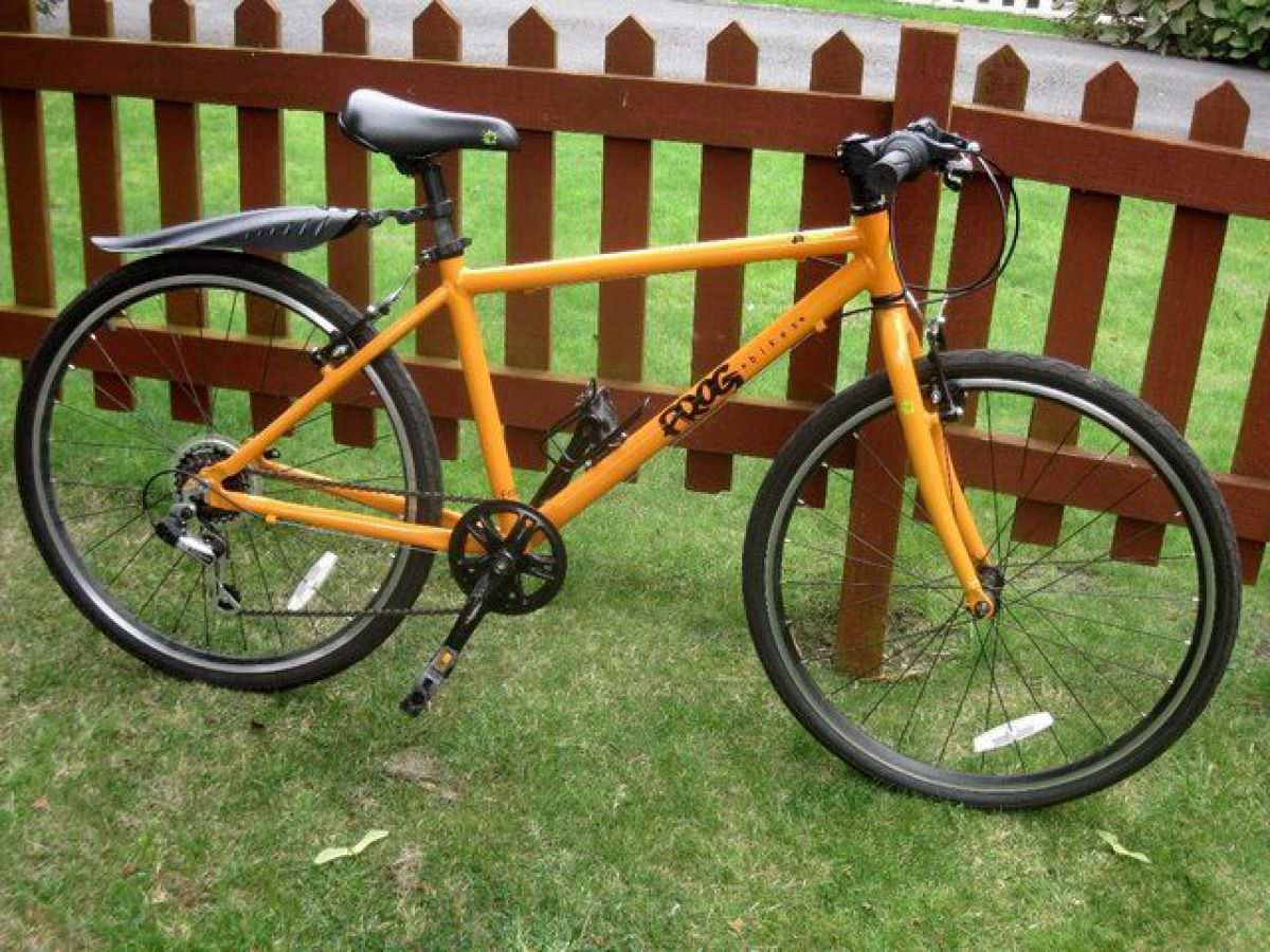 Orange Frog73 Bike with spare Wheels/tyres
