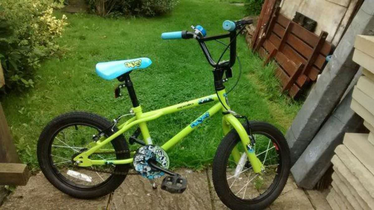childs 16" Apollo Ace bicycle
